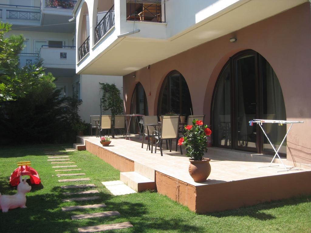 Nautica Bay Apartments Keramotí Exterior foto