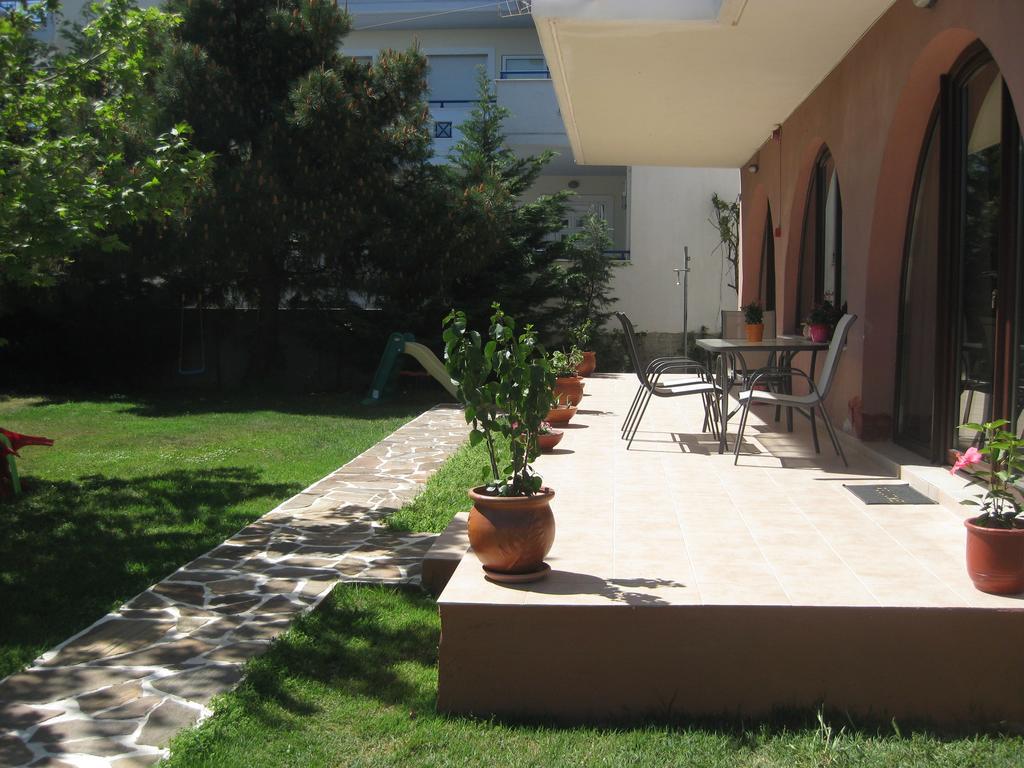 Nautica Bay Apartments Keramotí Exterior foto