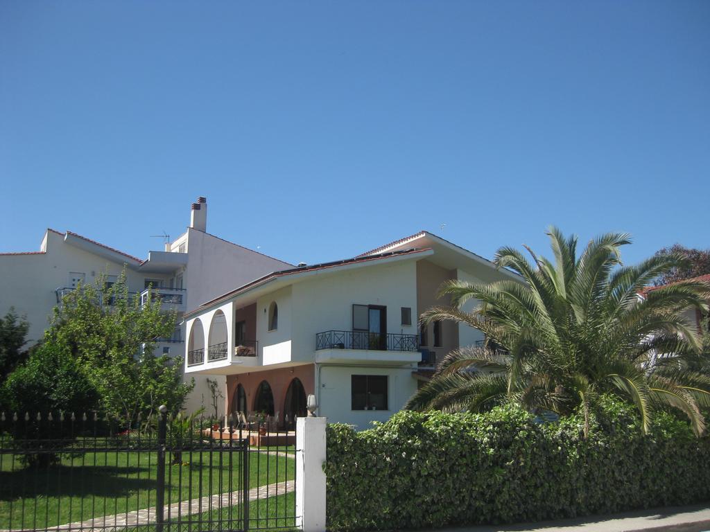 Nautica Bay Apartments Keramotí Exterior foto